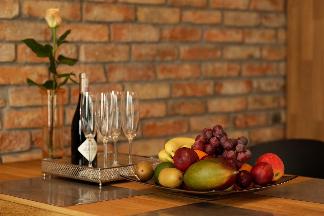 Zentrum Apartament Parking By Impero Poznan Ngoại thất bức ảnh