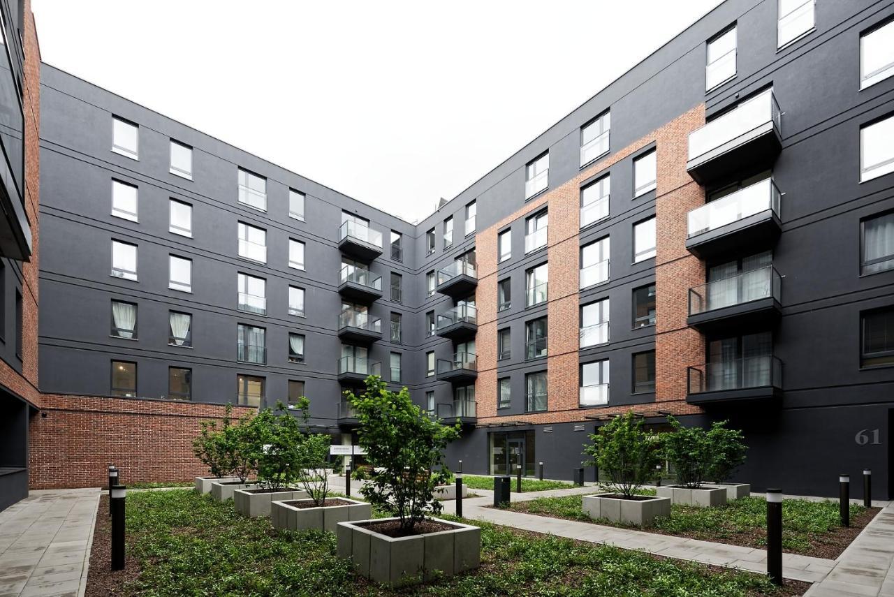 Zentrum Apartament Parking By Impero Poznan Ngoại thất bức ảnh
